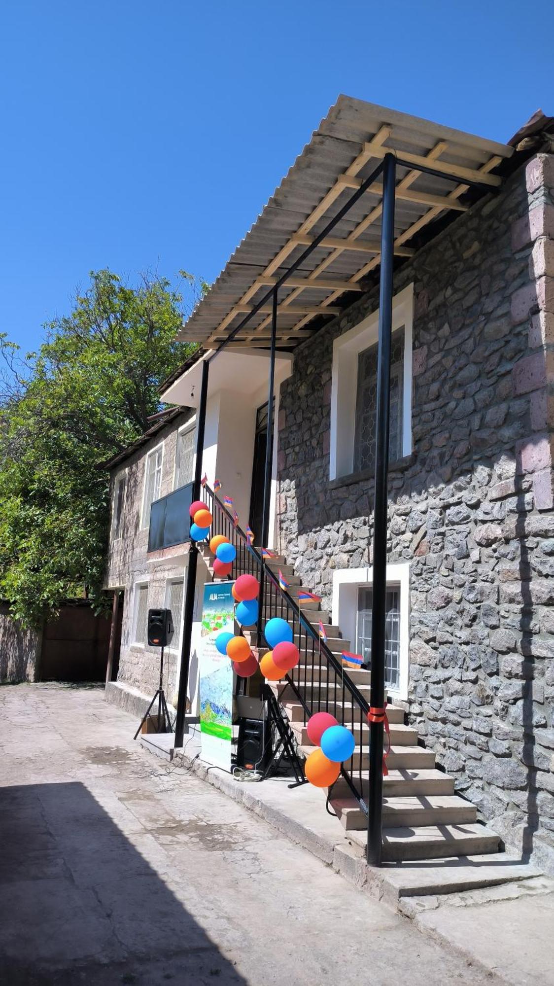 Legend Guest House Yekhegis Exterior foto