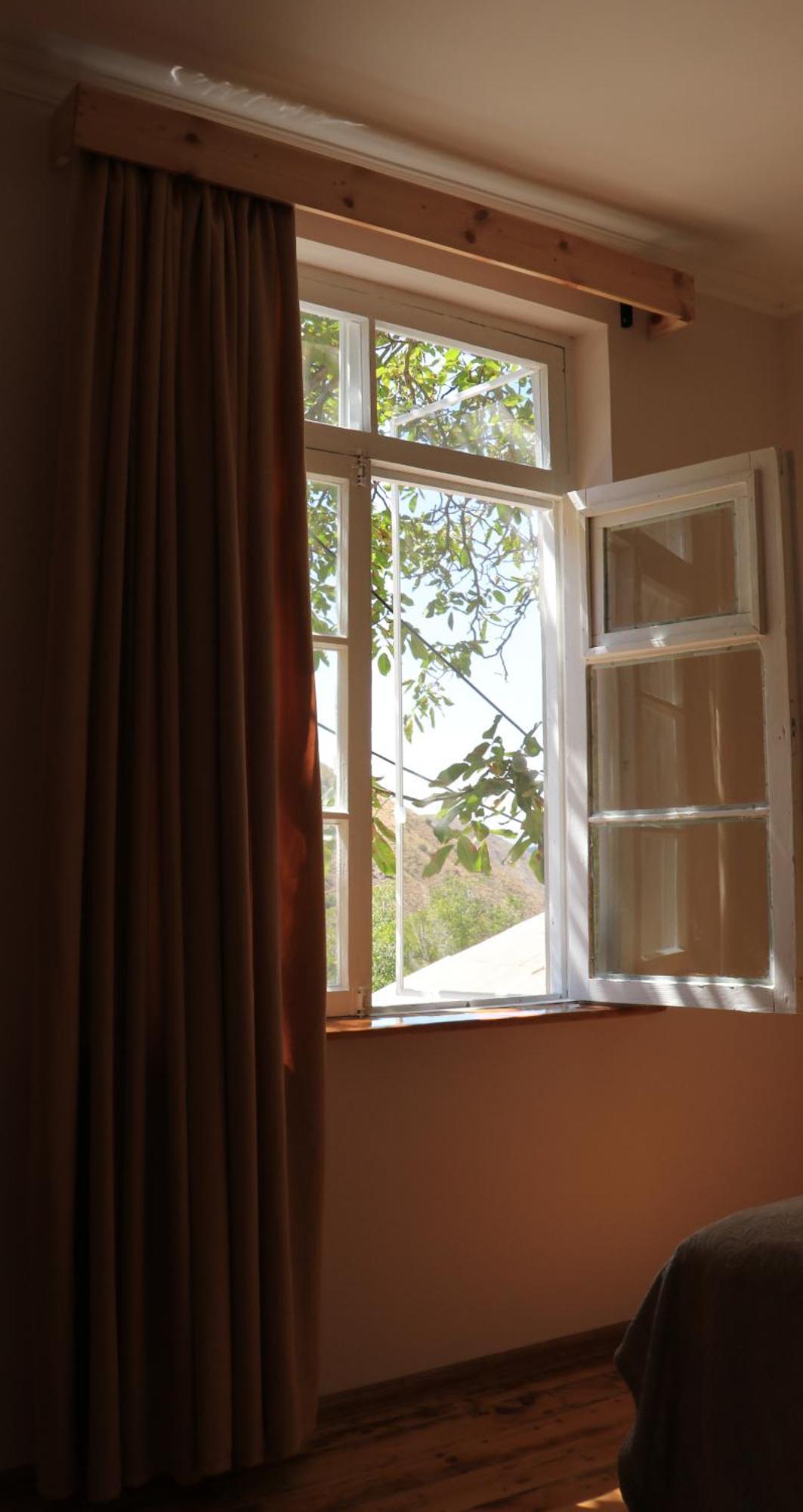 Legend Guest House Yekhegis Exterior foto