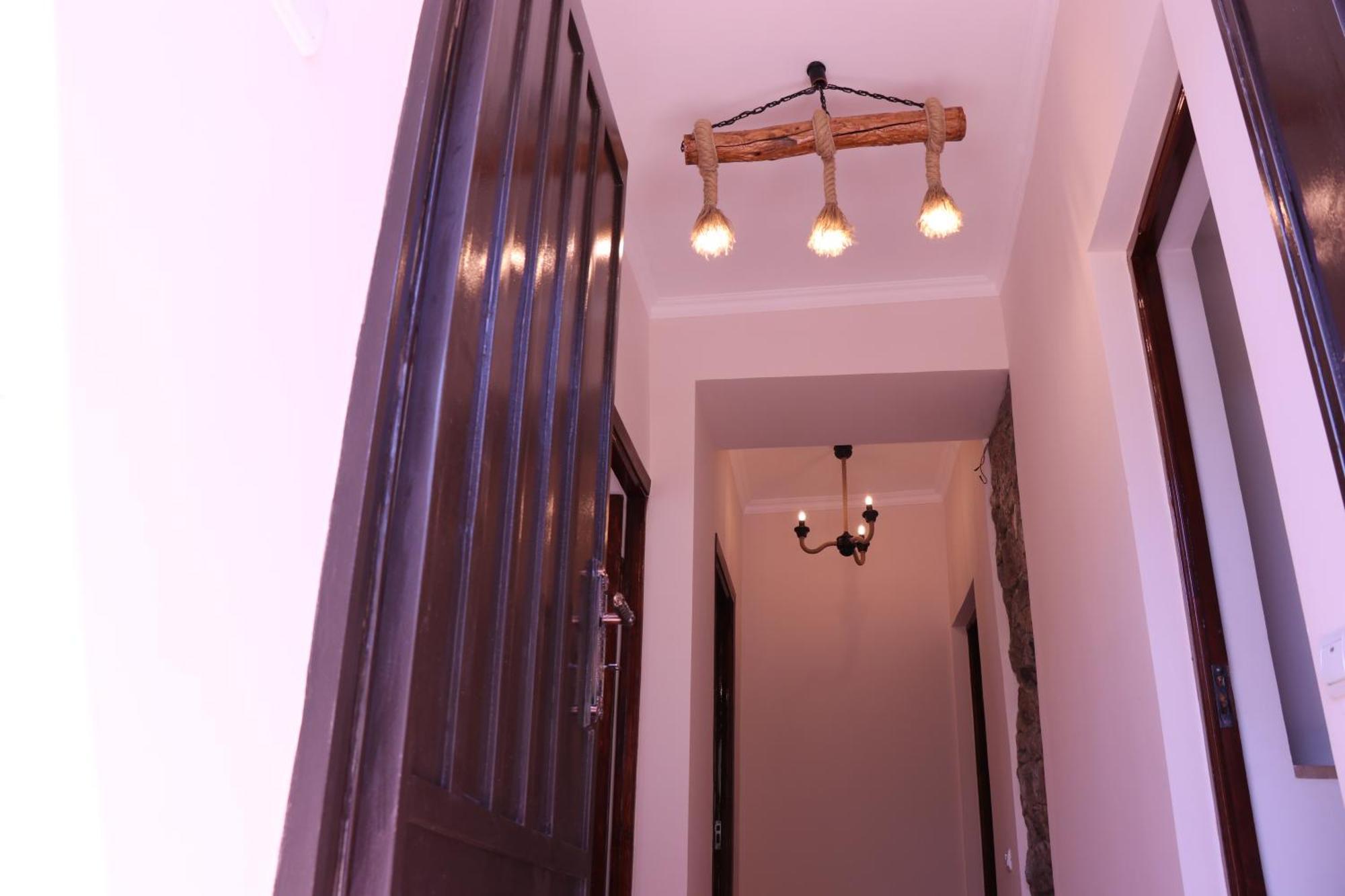 Legend Guest House Yekhegis Exterior foto