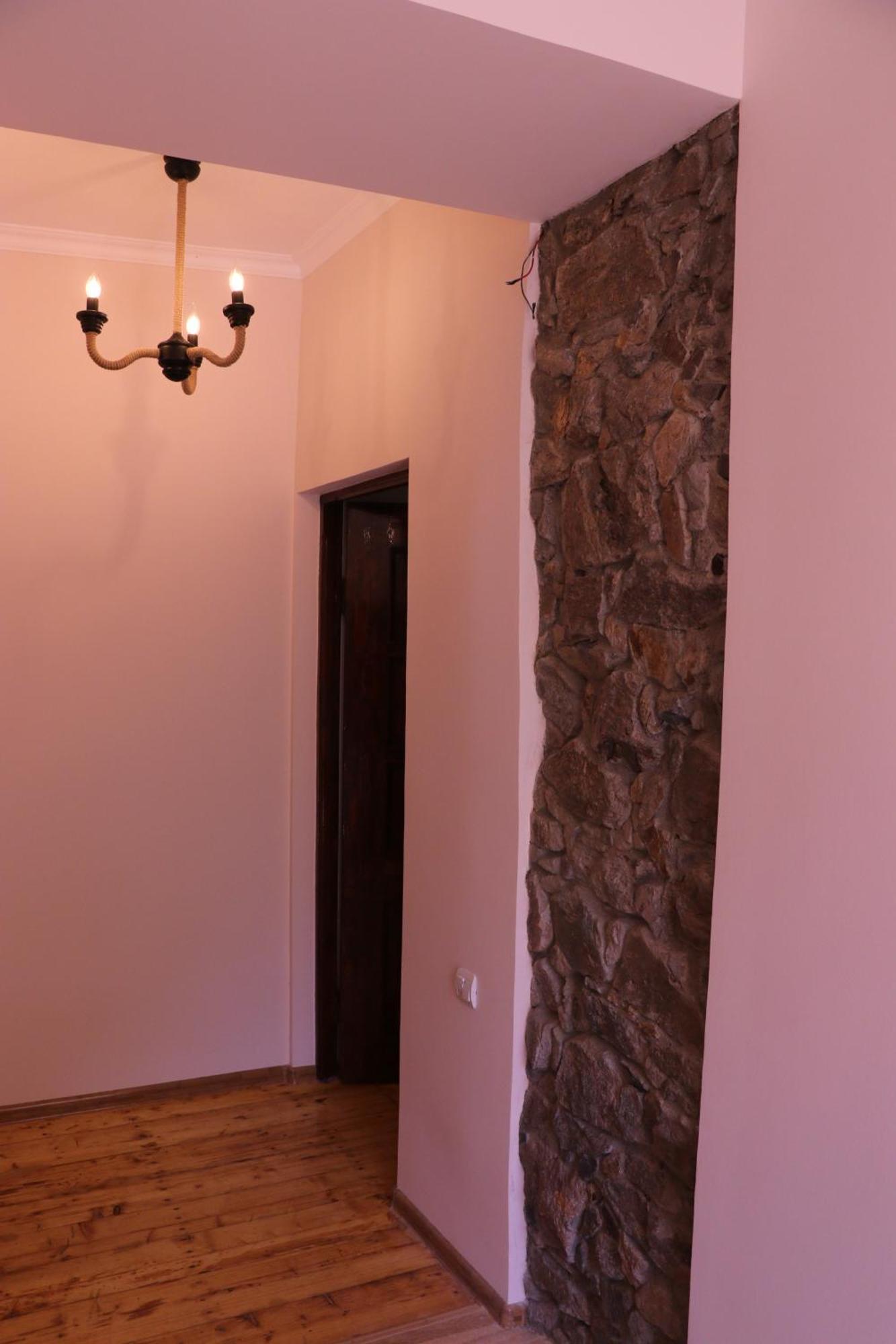 Legend Guest House Yekhegis Exterior foto